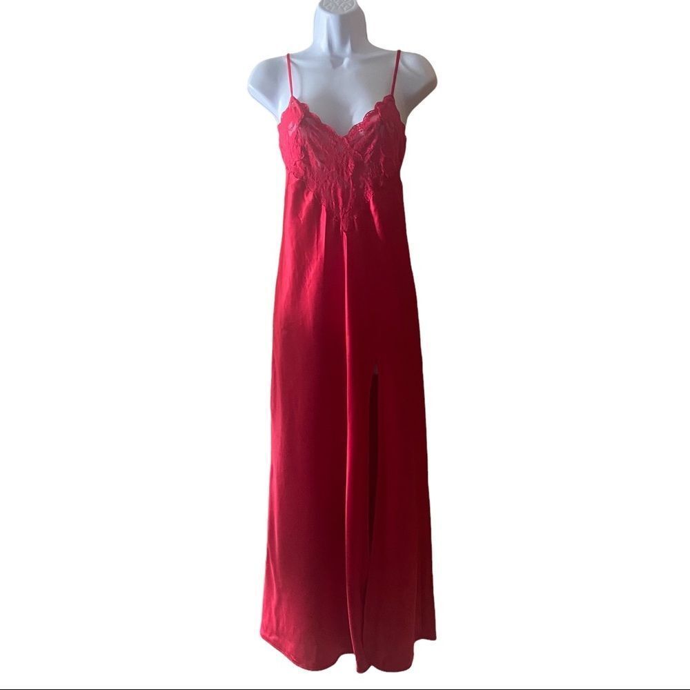 VICTORIA SECRET vintage 90s Red Nightgown Small